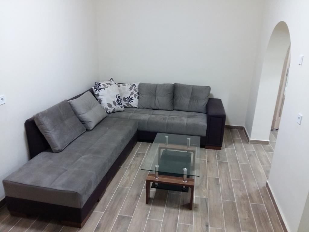 Apartment Radovan Rijeka Crnojevica Bagian luar foto